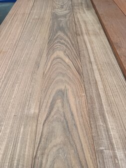 20x180mm Mutenye Walnoot 215cm