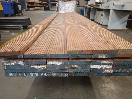 35X190MM AZOB&Eacute; ANTISLIP 500CM