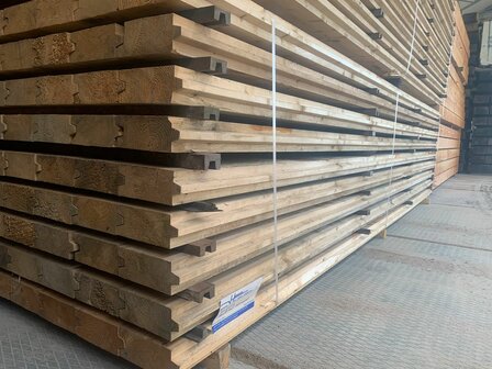 Gebruikt vuren damwand 75x175 mm  220 cm lengte