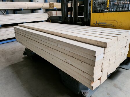 55x155mm Vuren 300cm balk