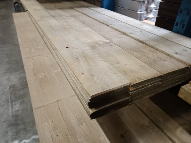 13X195 MM VUREN WANDPLANK 500 CM