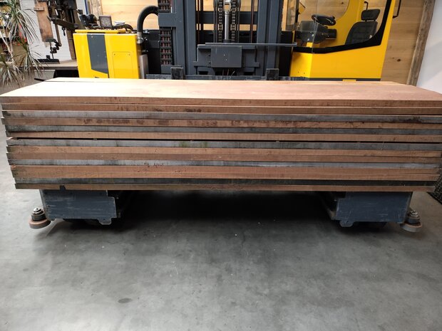 45x300 mm hardhout fijn bezaagd 300cm